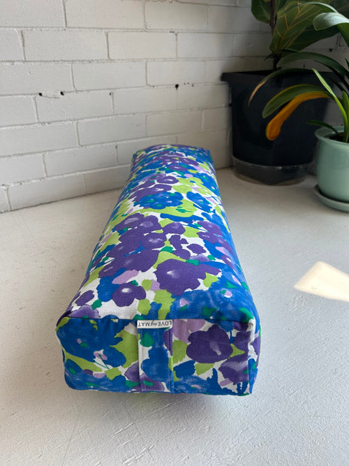 FloralTallCushionBlue