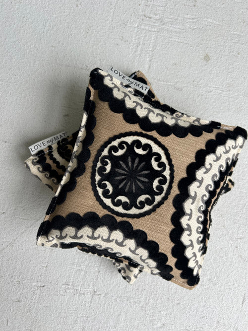 Pillows Knee Medallion Canada Made
