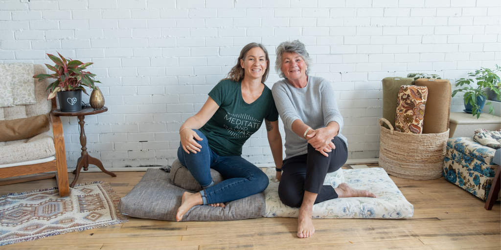 Yoga top accessories canada