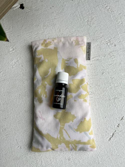 Eye Pillow with lavender and flax seeds